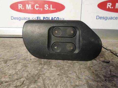 Foto 1ª: Botonera Elevalunas Lancia Delta 1.8 CAT 131CV 96KW [183A1000] (1997)