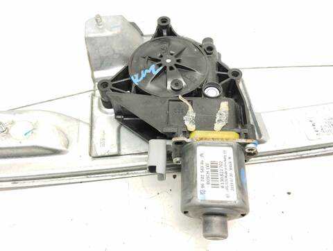 Foto 3ª: Elevalunas Eléctrico Delantero Derecho Peugeot 208 1.2 12V E-VTI 82CV 60KW [HM05] (2019)