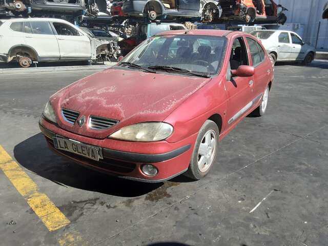 Mangueta Delantera Izquierda Renault Megane 1.6 16V 108CV 0CV / CLASSIC BA../LA..) DESDE 01/1996