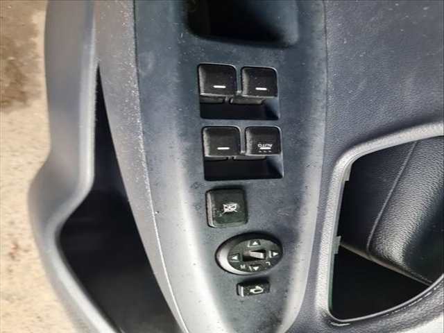Botonera Elevalunas Kia Rio DRIVE 84CV 62KW