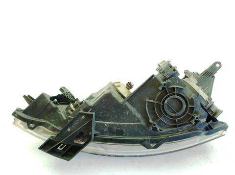 Foto 3ª: Faro Derecho Mitsubishi Grandis 2.0 DI-D NA8W) [BSY] (2003)