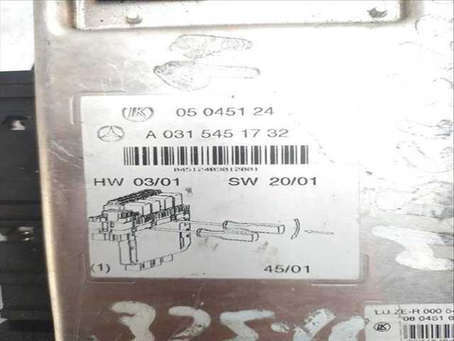 Foto 3ª: Caja Reles Fusibles Mercedes Clase S 220 S 320 CDI 220.025 220.125) 204CV (1998)