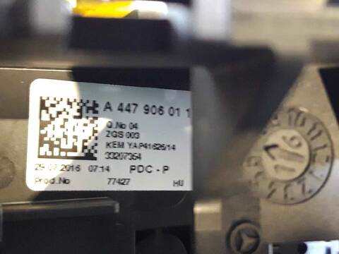 Foto 3ª: Caja Reles Fusibles Mercedes Vito 1.6 CDI CAT 114CV 84KW (2014)