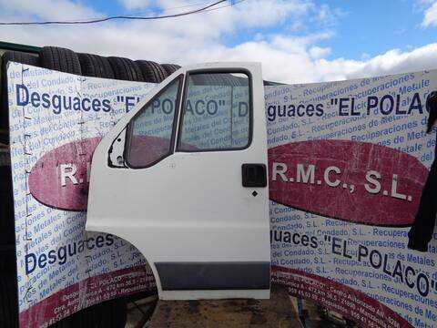 Puerta Delantera Izquierda Fiat Ducato 2.3 JTD CAT 110CV 81KW CAJA CERRADA