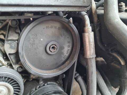 Bomba de Direccion Mercedes Clase C 160 280 219.354) 231CV 170KW