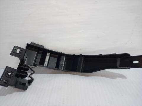 Foto 2ª: Refuerzo Paragolpes Trasero Jaguar E Pace 2.0 D150 AWD 150CV X540) [204DTD(AJ20D4) 204DTF(AJ20D4)] (2017)