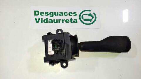 Foto 2ª: Mando Multifuncion Bmw X5 3.0 24V TD CAT 184CV 135KW [306D1] (2002)