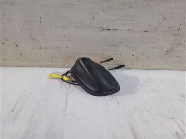 Foto 1ª: Antena Peugeot Rifter 1.5 BLUEHDI 100 102CV 75KW [YHT (DV5RCF),YHY (DV5RD)] (2024)