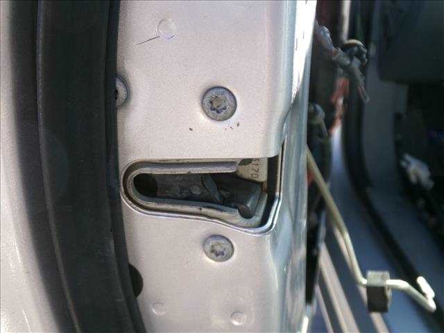 Cerradura Puerta Delantera Izquierda Chrysler Sebring 2.0 CRD 2007-2011