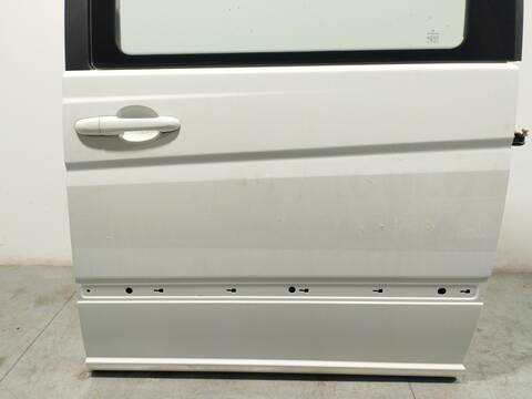 Foto 3ª: Puerta Lateral Corredera Izquierda Mercedes Viano 3.5 639.811 639.813 639.815) 258CV 190KW