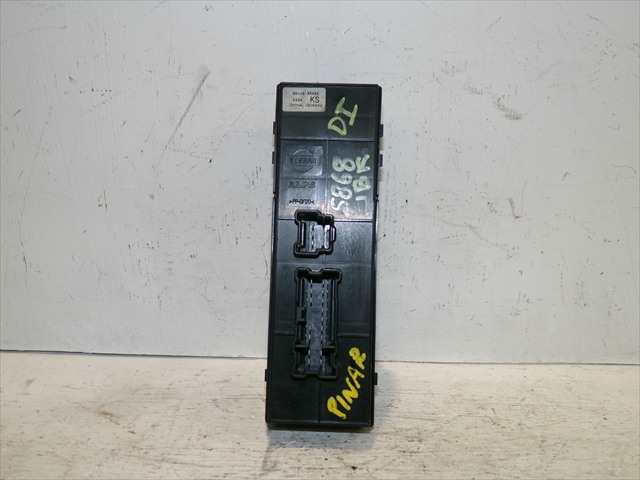 Foto 3ª: Botonera Elevalunas Nissan Juke 1.5 DCI 2010-2015 [K9KA6] (2014)