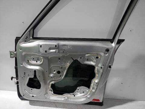 Foto 2ª: Puerta Delantera Derecha Citroen C4 AVATAR 109CV [9HZDV6TED4] (2006)