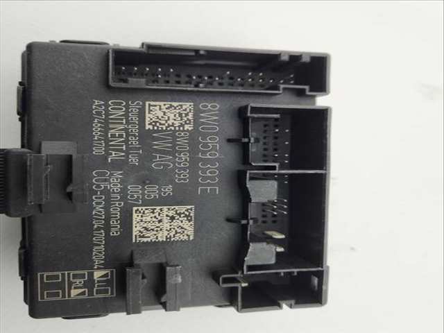 Foto 3ª: Centralita Motor ECU Audi A4 ADVANCED EDITION AVANT 150CV 110KW [DEUA] (2017)