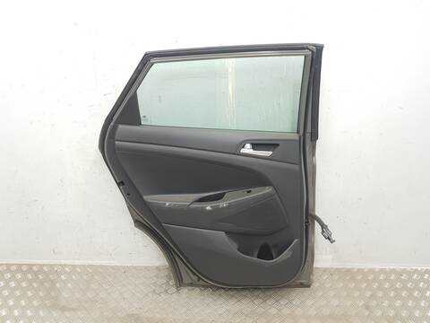 Foto 3ª: Puerta Trasera Izquierda Hyundai Tucson 1.6 132CV [G4FD] (2015)