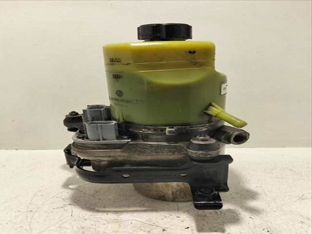 Bomba de Direccion Ford Focus VERSION INDEFINIDA