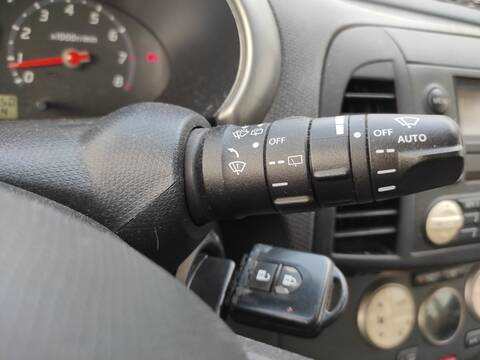 Mando Multifuncion Nissan Micra CR12