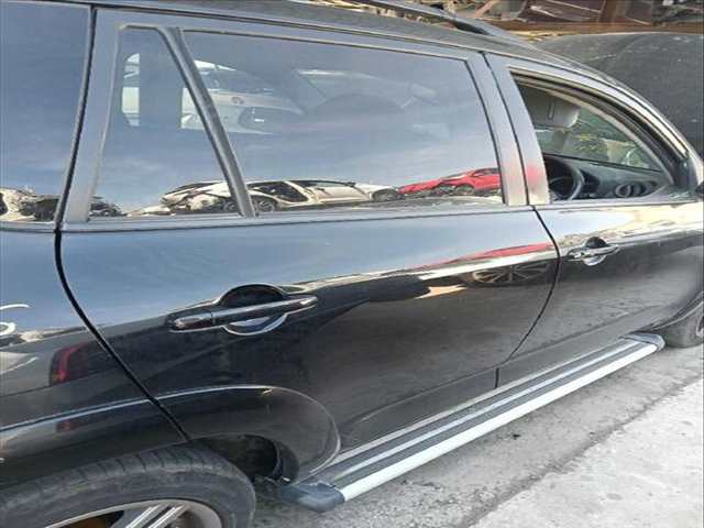 Foto 2ª: Puerta Trasera Derecha Toyota Rav4 2.2 D 4WD ALA30_ ALA30R) (2005)