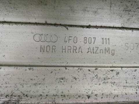 Foto 2ª: Refuerzo Paragolpes Delantero Audi A6 2.4 177CV [BDW] (2004)