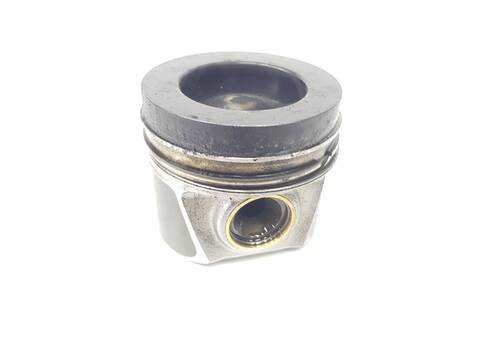 Foto 3ª: Pistones Volkswagen Golf 2.0 TDI 150CV [DCYA] (2016)