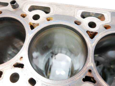 Bloque Motor Ford Transit 130 CV 96KW