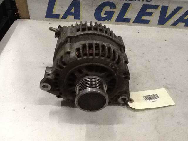 Foto 1ª: Alternador Nissan Primera 2.0 0CV [QR20] (2004)