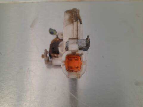 Foto 3ª: Cerradura Puerta Delantera Derecha Nissan Almera 2.0 DIESEL 75CV 55KW [CD20] (1998)