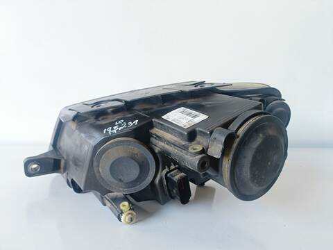 Foto 2ª: Faro Derecho Volkswagen Passat ADVANCE 2.0 TDI 140CV
