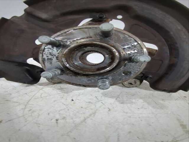 Foto 3ª: Mangueta Delantera Derecha Land Rover Freelander 2.2 TD4 4X4 160CV [224DT(DW12BTED4) DW12BTED4] (2006)