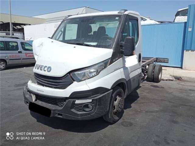 Retrovisor Izquierdo Iveco Daily 3.0 DIESEL