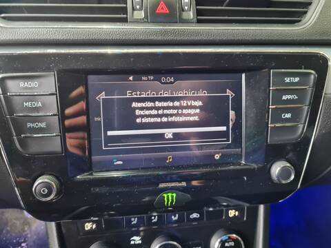 Foto 2ª: Pantalla Multifuncion Skoda Superb AMBITION 150CV 110KW [DFGA] (2018)