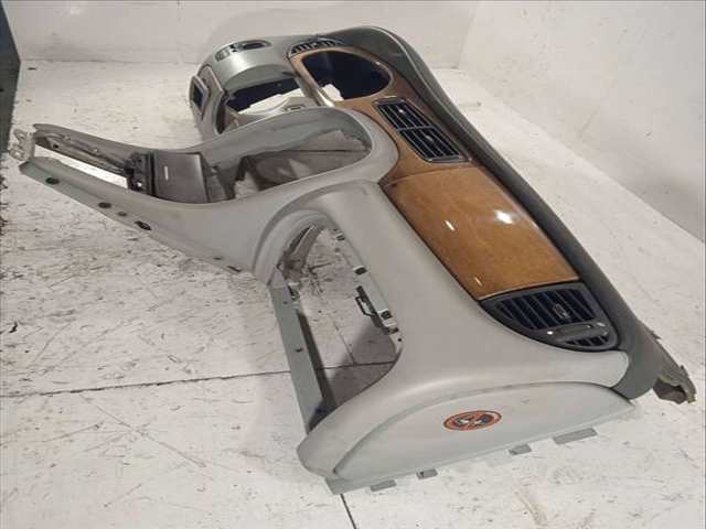 Foto 2ª: Salpicadero Jaguar X Type 2.5 V6 24V CAT 196CV 144KW [XB] (2003)