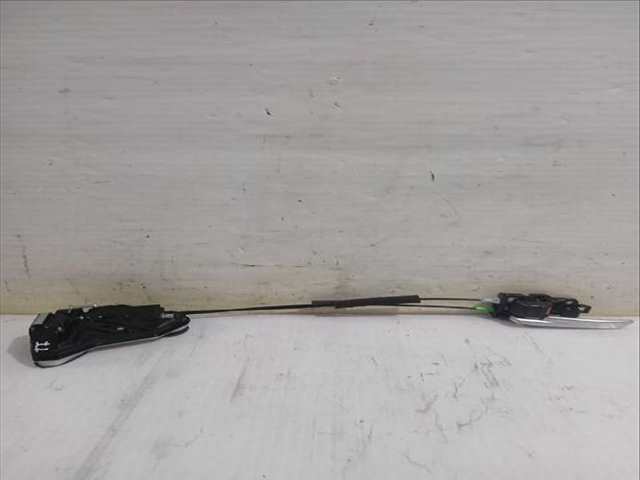 Cerradura Puerta Trasera Izquierda Toyota Rav4 2.0 MXAA52) 175CV