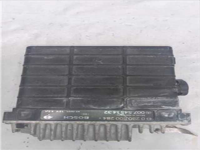 Centralita Motor ECU Mercedes Clase E 180 2.6 E 260 124.026) [2 6 LTR. - 118 KW CAT] BERLINA 160CV