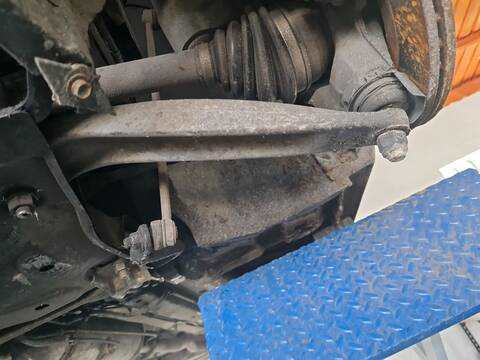 Brazo Suspension Delantero Izquierdo Citroen C4 FEEL EDITION 99CV 73KW