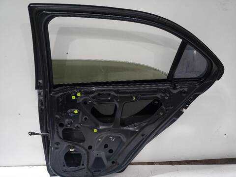 Foto 3ª: Puerta Trasera Derecha Honda Accord 2.2I CTDI EXECUTIVE 140CV [N22A1] (2003)