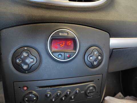 Mando Climatizador Renault Clio K4J780