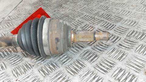 Foto 3ª: Transmision Delantera Izquierda Dacia Sandero STEPWAY 90CV 66KW [K9K C6] (2015)