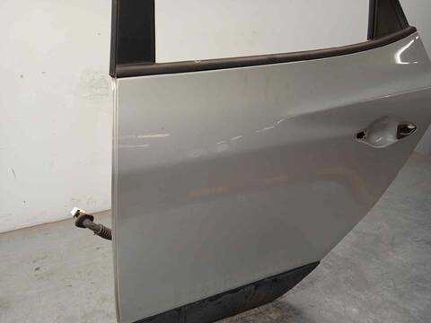 Foto 3ª: Puerta Trasera Izquierda Hyundai ix35 1.7 CRDI CAT 116CV 85KW [D4FD] (2015)