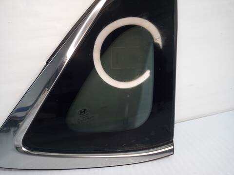 Foto 2ª: Luna Trasera Derecha Hyundai i20 ESSENCE MILD-HYBRID 100CV 74KW [G3LF, G3LE] (2023)