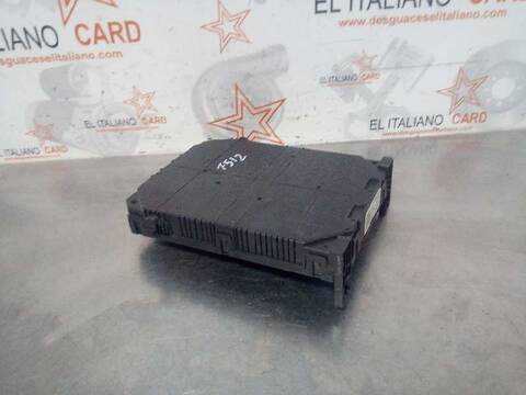 Foto 3ª: Caja Reles Fusibles Peugeot Expert PRO STANDARD 116CV 85KW FURGON [BH01] (2016)