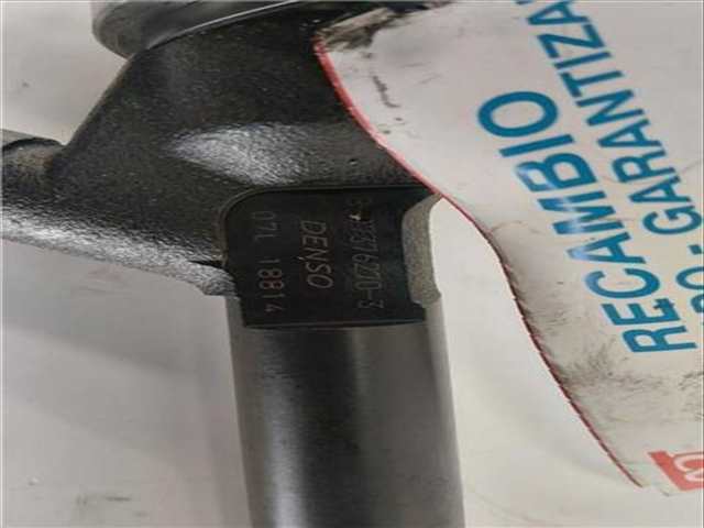 Foto 3ª: Inyectores Opel Zafira 1.7 COSMO 110CV 81KW [Z 17 DTR] (2009)