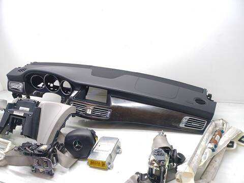 Foto 3ª: Kit Airbag Mercedes Clase CLS 250 2.1 D 204CV 150KW AUT. 4MATIC BLUETEC 218.397 [651924] (2011)