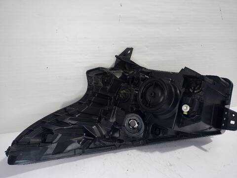 Foto 3ª: Faro Derecho Renault Trafic L1H1 2 7T 95CV [R9M413] (2014)