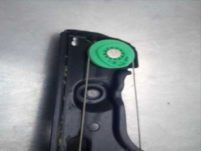 Foto 3ª: Elevalunas Eléctrico Delantero Derecho Bmw Serie 3 315 318D BERLINA 143CV 105KW [N47D20A] (2008)