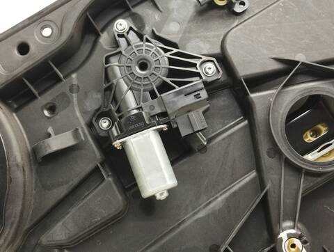 Foto 2ª: Elevalunas Manual Trasero Derecho Mercedes Clase G 230 GLE 350 D 4MATIC 258CV 190KW [642826] (2017)