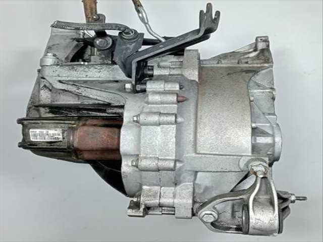 Foto 2ª: Caja Cambios Ford Focus 1.6 CAT 116CV (2004)