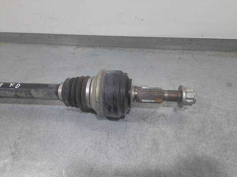 Foto 3ª: Transmision Trasera Derecha Porsche Cayenne DIESEL 245CV 180KW [CRC] (2013)