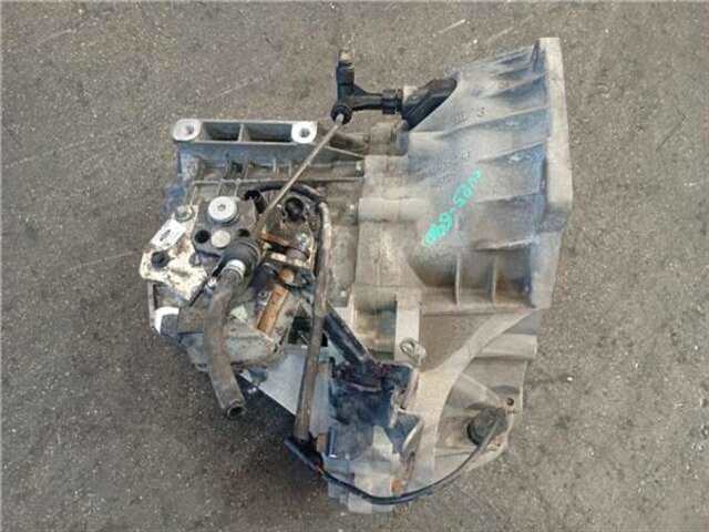 Foto 2ª: Caja Cambios Ford Tourneo 1.8 KOMBI CORTA [1.8 LTR. - 55 KW TDDI TURBODIESEL CAT]