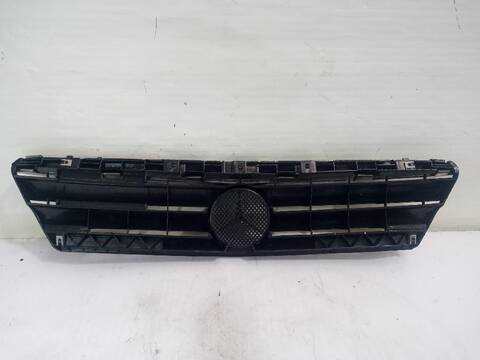 Foto 2ª: Rejilla Delantera Mercedes Clase A 140 170 CDI 168.009) 95CV [OM668942] (1997)