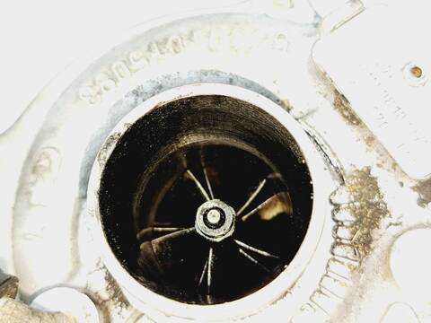 Foto 4ª: Turbocompresor Renault Clio AUTHENTIQUE 68CV 50KW [K9K M7] (2007)